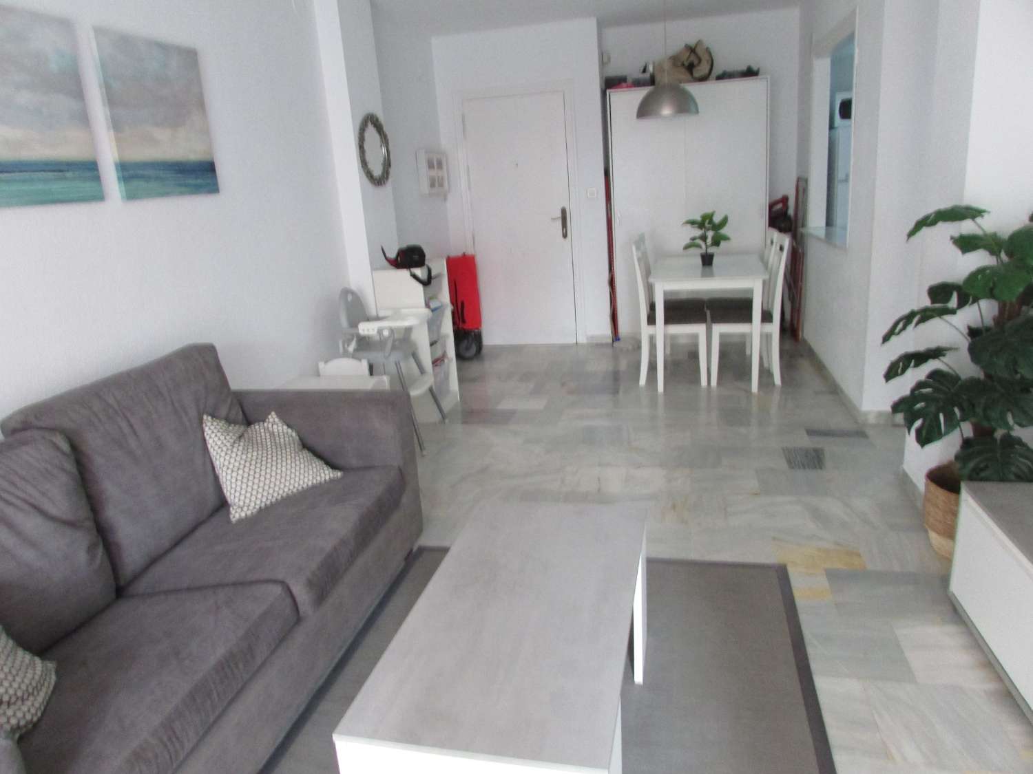 Estupendo apartamento en Calahonda muy cerca de la playa