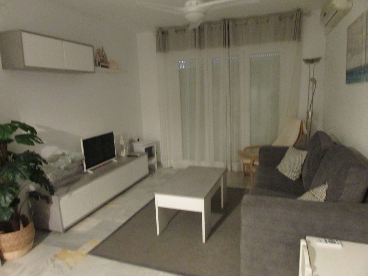 Estupendo apartamento en Calahonda muy cerca de la playa