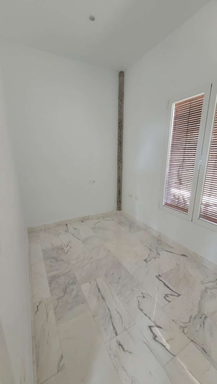 Finca a la venta de Subtropicales en Salobreña con casa-cortijo