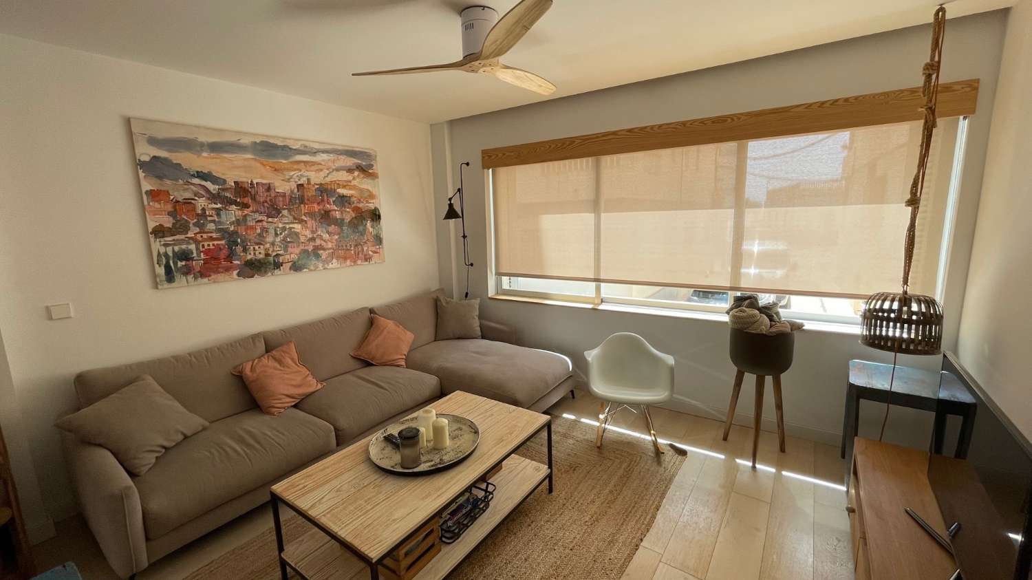 Grand appartement très spacieux avec vue sur la mer