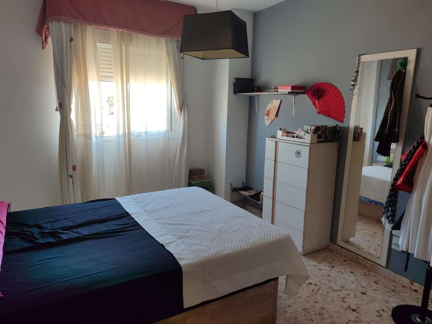 Estupenda casa adosada en venta en zona de Santa Adela