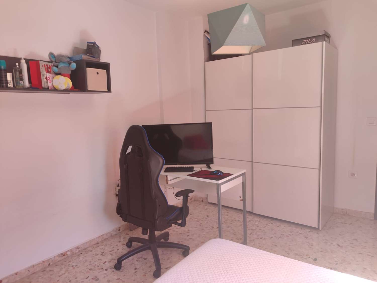 Estupenda casa adosada en venta en zona de Santa Adela