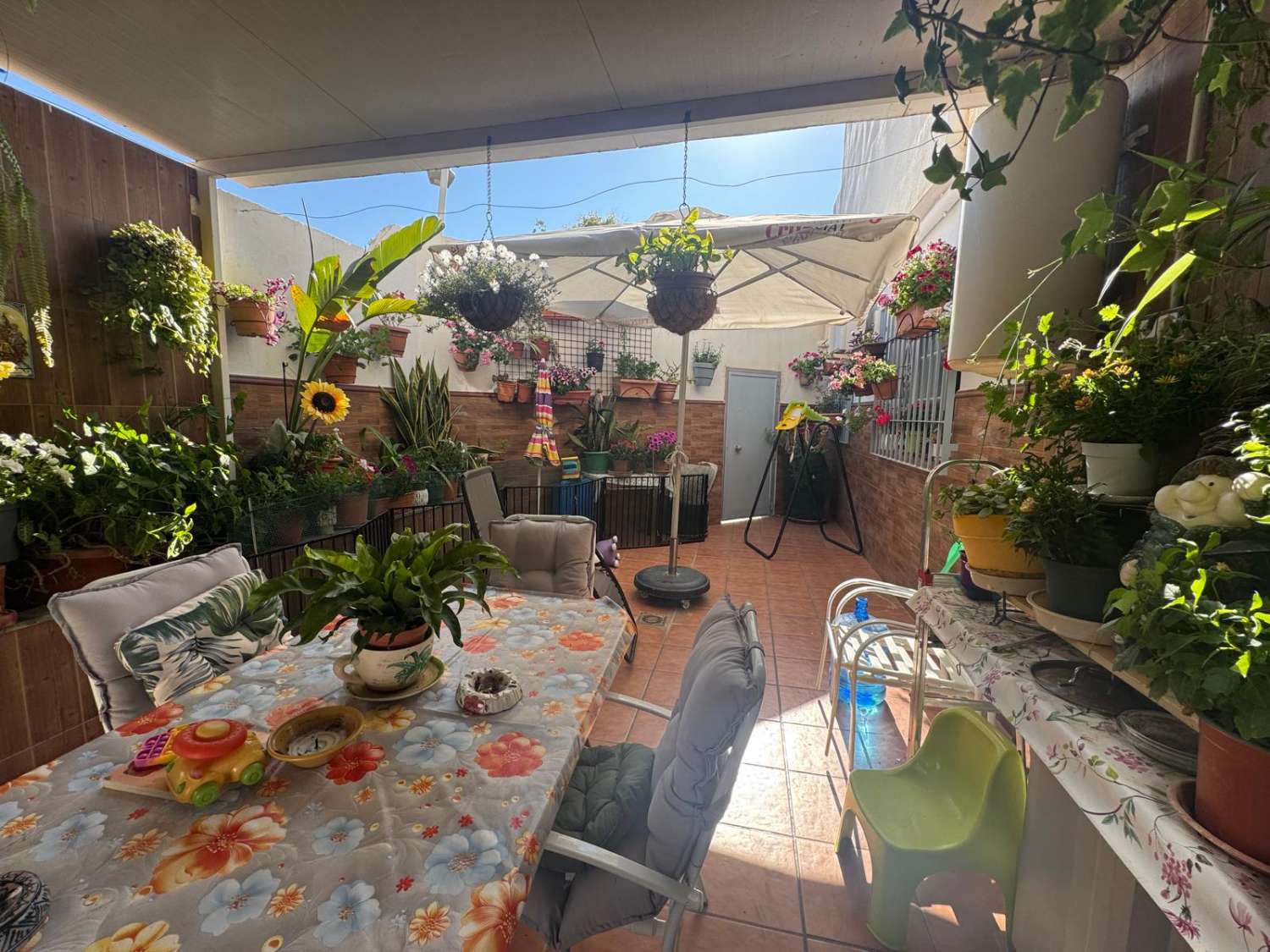 Casa en venta en zona norte de Motril
