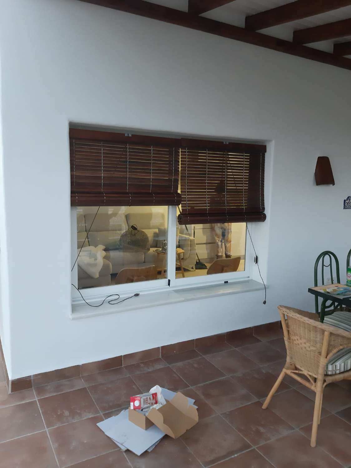 Estupenda finca de aguacates con casa-cortijo en Salobreña